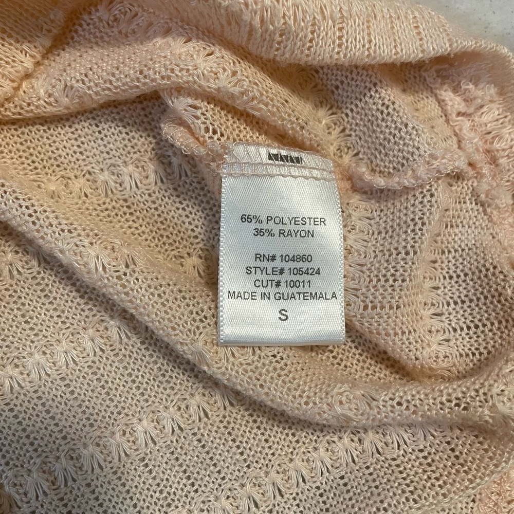 Chloe K Mesh/Knit Style Scoop Neck Light Pink Blouse-Size Small - Picture 8 of 11